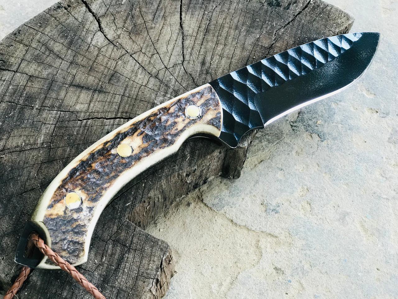 Hand-Forged Hammered Hunting Knife With Precision Hand Grooves ,Antler Handle
MZ:24