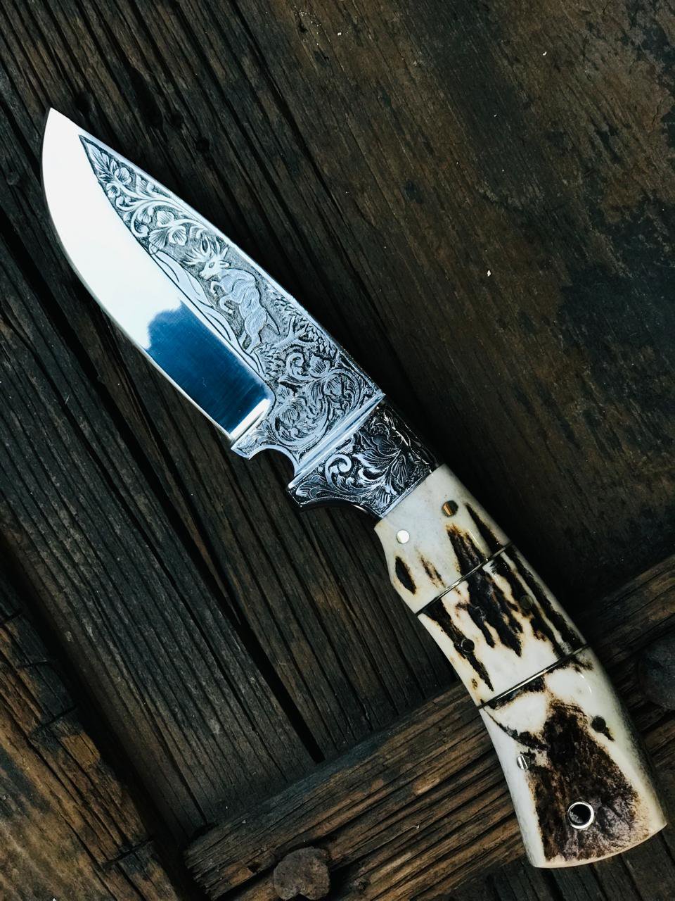 Elite Custom Hunting Knife, Mirror Polish & Deep Hand Engraving
MZ:29