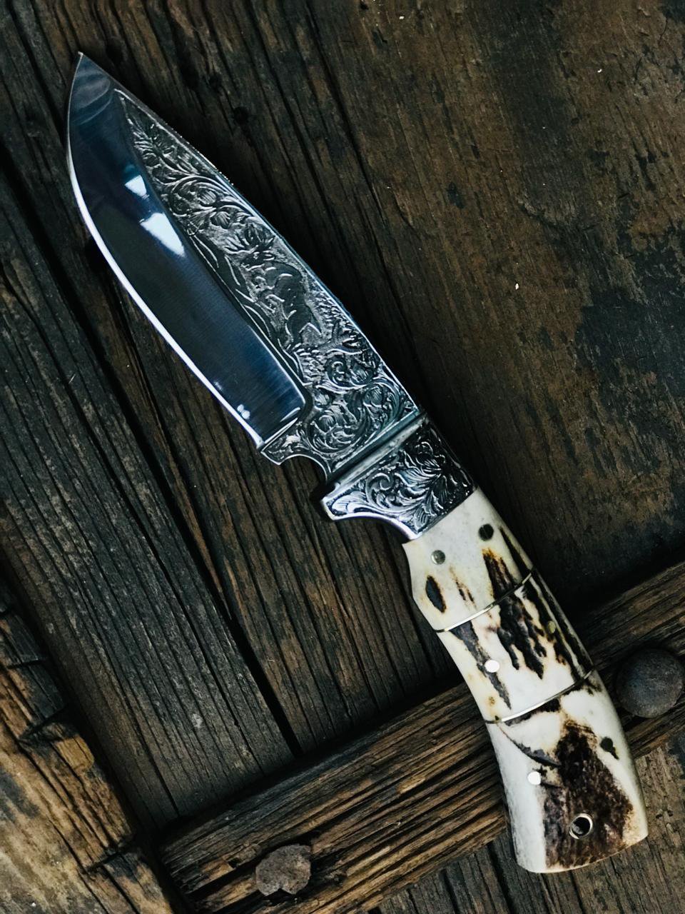 Elite Custom Hunting Knife, Mirror Polish & Deep Hand Engraving
MZ:29 - Image 4