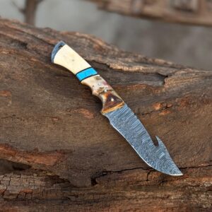 Handcrafted 11″ Damascus Gut Hook Knife with Bone, Stone & Sheep Horn Handle
MZ:20