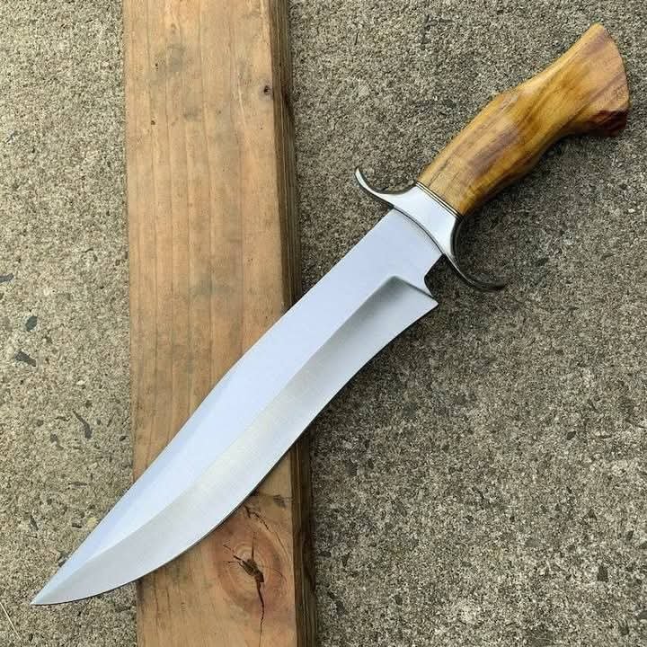 14” Handmade Bowie Knife,Yellow Wood & Steel Guard
MZ:35 - Image 2