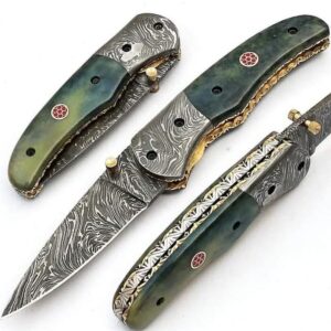 Damascus Steel Folding Knife, Color Bone Handle.
MZ:37