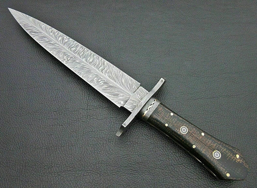 Handmade Damascus Feather Dagger,Micarta Handle
MZ:39 - Image 5