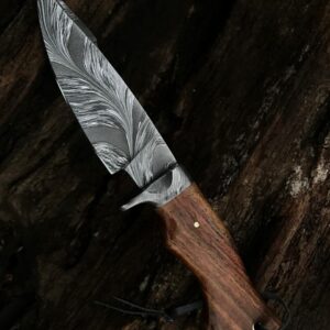 Hand Forged Damascus Skinner Knife.Feather Pattern Blade | Rosewood Handle
MZ:55